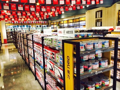 千城萬店 | 2000㎡最個性展示中心登陸重慶，重塑文具用品零售新體驗